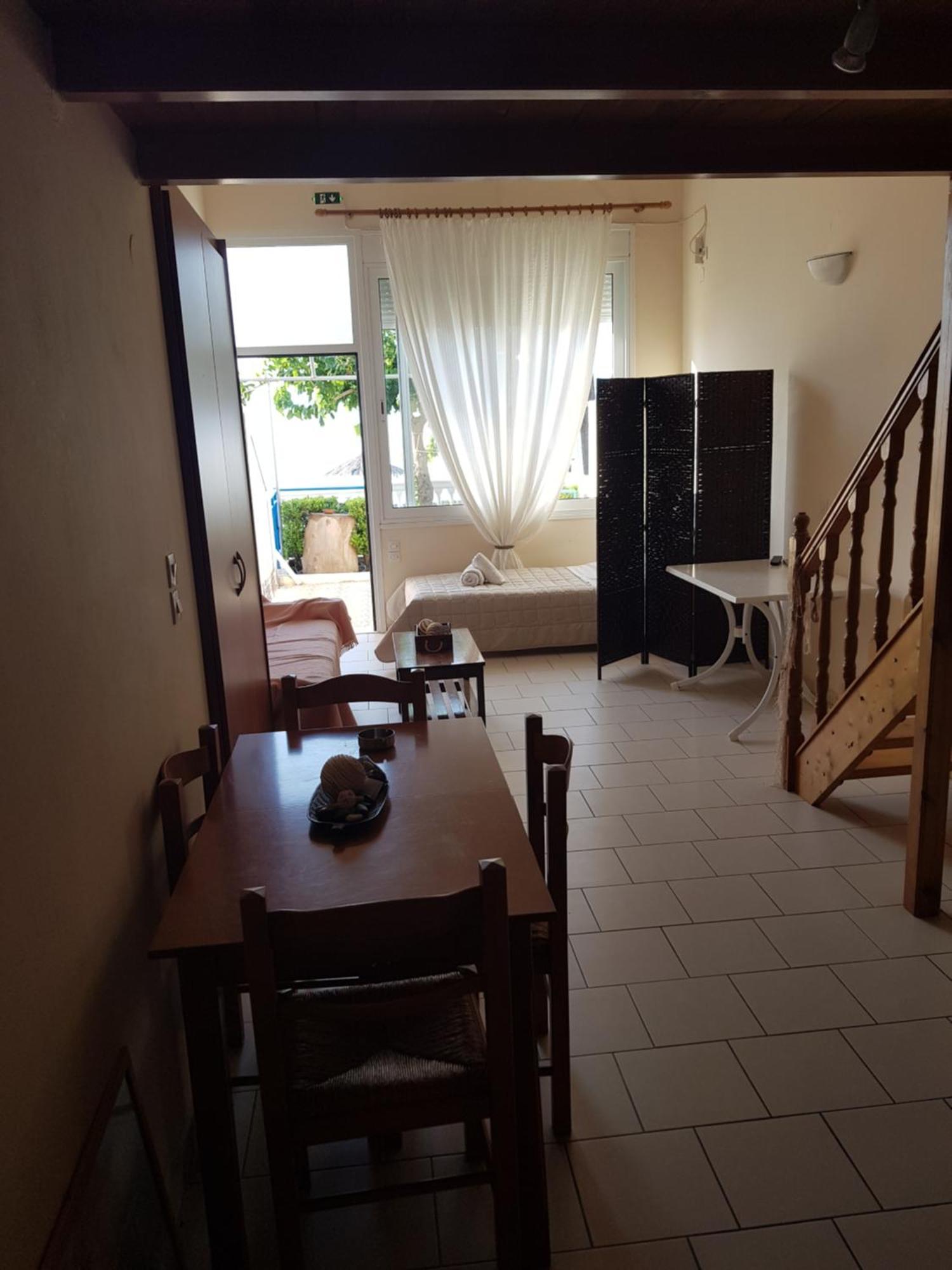 Ferienwohnung Schinas Apts. Tolofón Zimmer foto